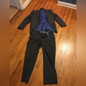 Nautica Dark Grey Men’s Suit (jacket 44L, pants 38W x 32L)
